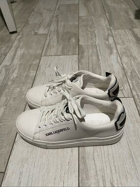 Karl Lagerfeld White Sneakers with Black Heel Accent
